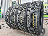 Satoya Snow Grip 185/65 R15